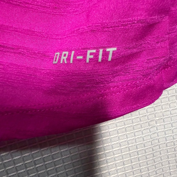 Nike Dri Fit Racerback Tank Top Magenta Athletic Workout Women's Size S - Picture 3 of 5